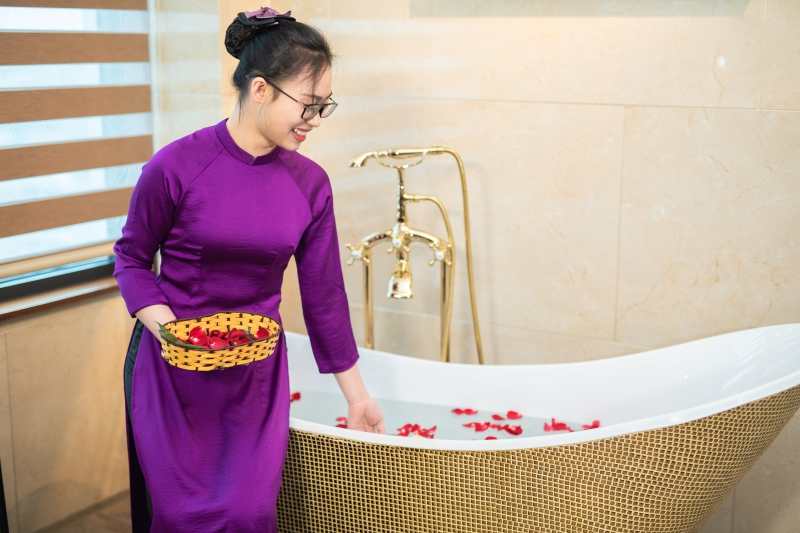 Minh Minh Nam Hotel Cần Thơ, 4-ki-nang-can-co-cua-nhan-vien-cham-soc-khach-hang